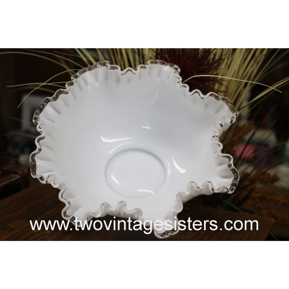 Fenton Silver Crest Style White Milk Glass Ruffled Crimped Rim Bowl 783B